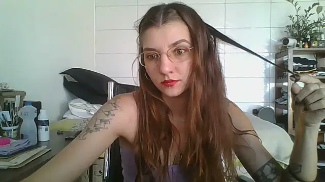 Snapshot of SweetyBabyDemon chatting on September 2025 02:00:02 PM SweetyBabyDemon online show from September 2025 02:00:02 PM