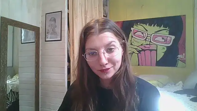 SweetyBabyDemon online show from May 2026 01:33:02 PM