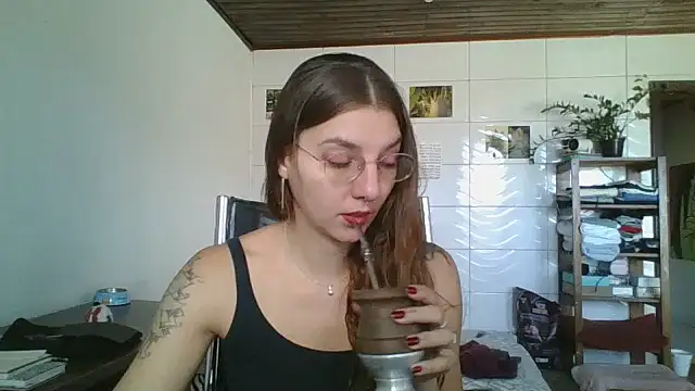 SweetyBabyDemon online show from May 2026 02:42:02 PM