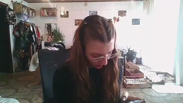 SweetyBabyDemon online show from October 2025 01:32:02 PM