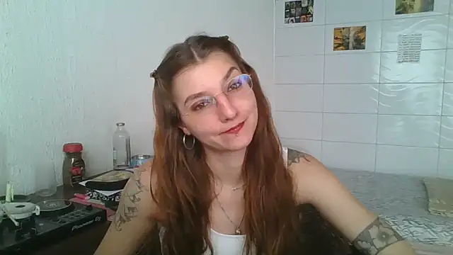 SweetyBabyDemon online show from November 2025 12:31:01 PM