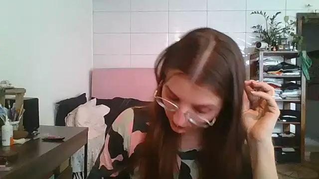 Snapshot of SweetyBabyDemon chatting on October 2025 06:53:02 PM SweetyBabyDemon online show from October 2025 06:53:02 PM