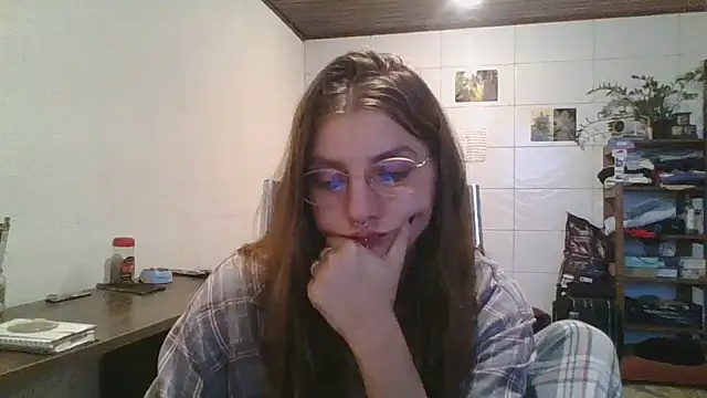 SweetyBabyDemon online show from April 2026 07:53:01 PM