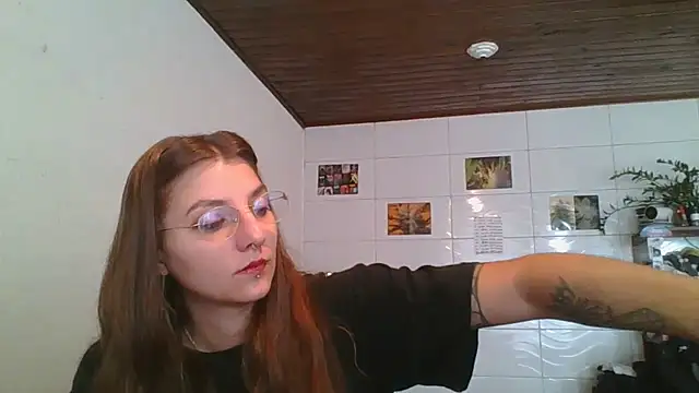 SweetyBabyDemon online show from April 2026 03:31:02 PM
