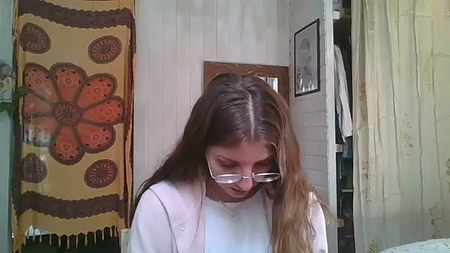 SweetyBabyDemon online show from May 2026 01:42:01 PM