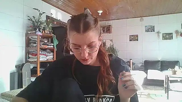 Snapshot of SweetyBabyDemon chatting on October 2025 07:16:01 PM SweetyBabyDemon online show from October 2025 07:16:01 PM