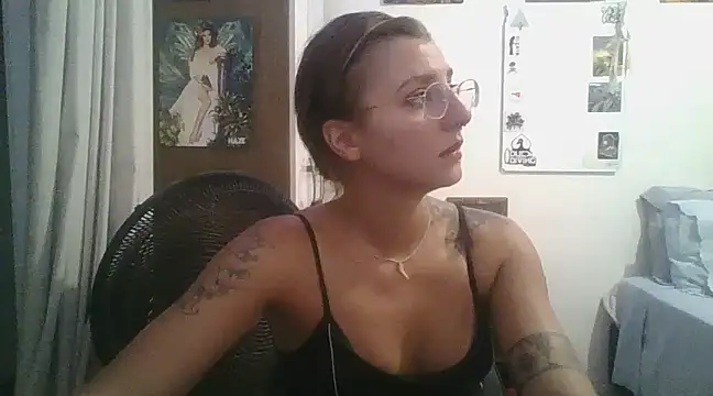 Snapshot of SweetyBabyDemon chatting on March 2025 11:13:02 PM SweetyBabyDemon online show from March 2025 11:13:02 PM