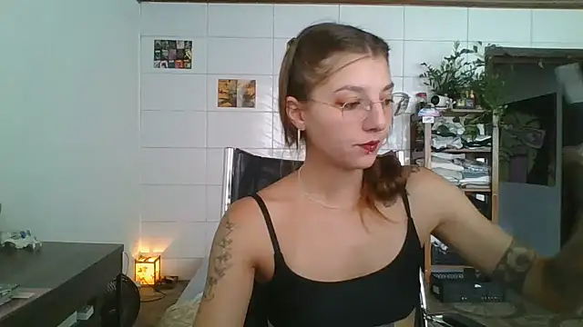 SweetyBabyDemon online show from February 2026 01:08:01 PM