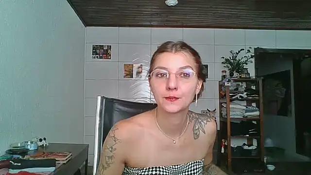 SweetyBabyDemon online show from February 2026 04:59:02 PM