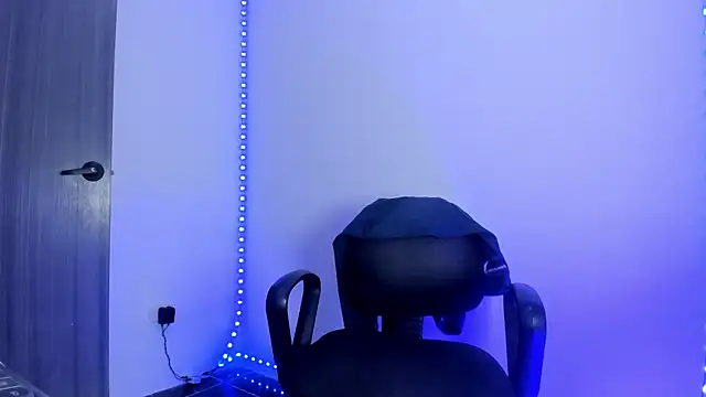 Snapshot of Master_Rimay chatting on October 2025 12:11:02 AM Master Rimay online show from October 2025 12:11:02 AM