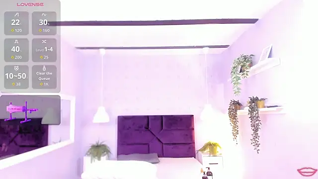 BrianaHazel online show from October 2025 12:20:01 AM