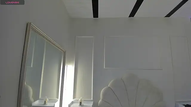 Snapshot of BrianaHazel chatting on July 2026 08:08:02 PM BrianaHazel online show from July 2026 08:08:02 PM