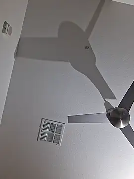 gorgeous11 online show from December 2025 02:57:02 AM