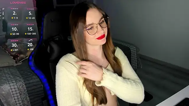 MCfly 11 online show from February 2025 01:44:01 AM