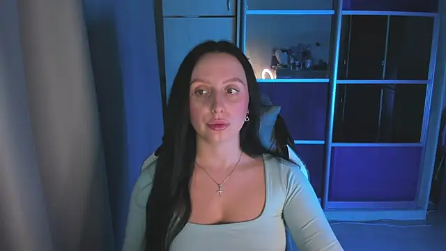 Christy Calypso online show from March 2026 03:31:02 PM