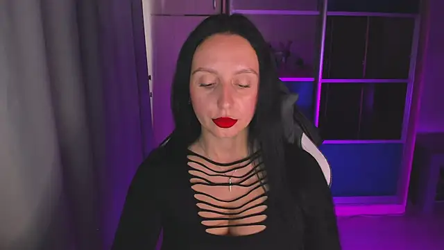 Snapshot of Christy_Calypso chatting on June 2026 03:32:01 PM Christy Calypso online show from June 2026 03:32:01 PM