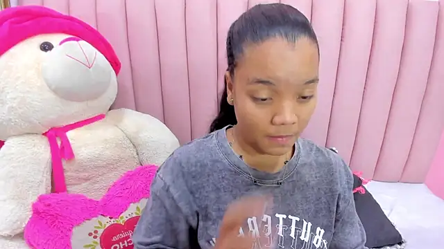 ISABELLA 020 online show from March 2026 07:15:01 PM