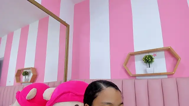 ISABELLA 020 online show from March 2026 12:06:02 PM