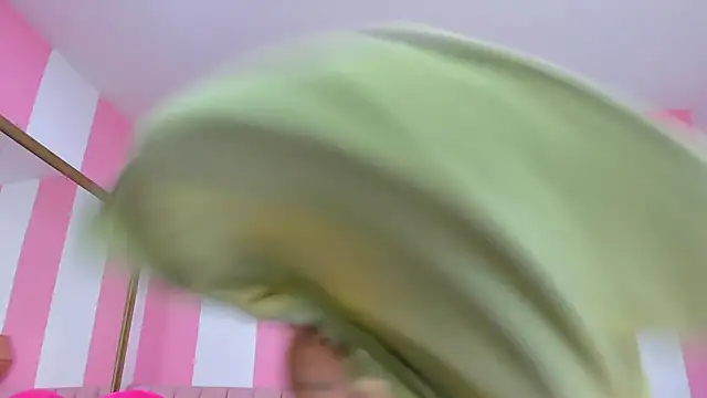 ISABELLA 020 online show from April 2026 12:50:02 PM