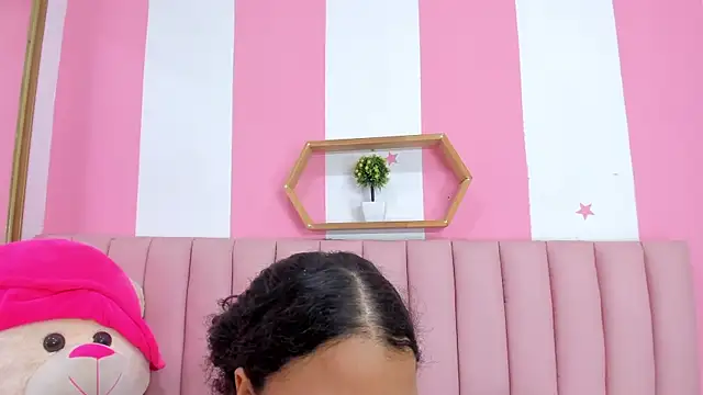 ISABELLA 020 online show from March 2026 12:48:01 PM