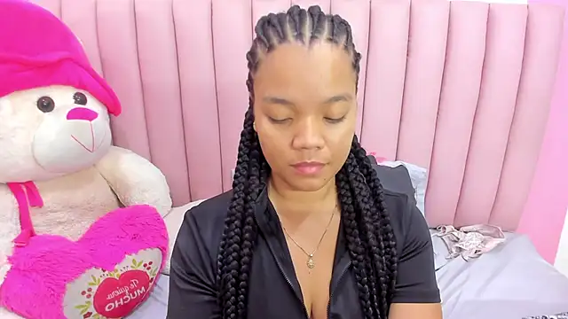 ISABELLA 020 online show from April 2026 01:18:01 PM