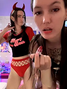 Heart Ass online show from October 2025 06:32:01 AM