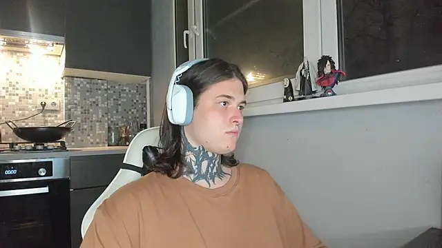  torfin  online show from February 2025 07:16:02 PM