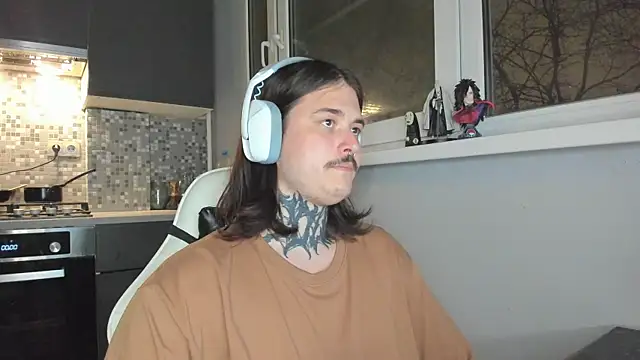  torfin  online show from February 2025 07:06:01 PM