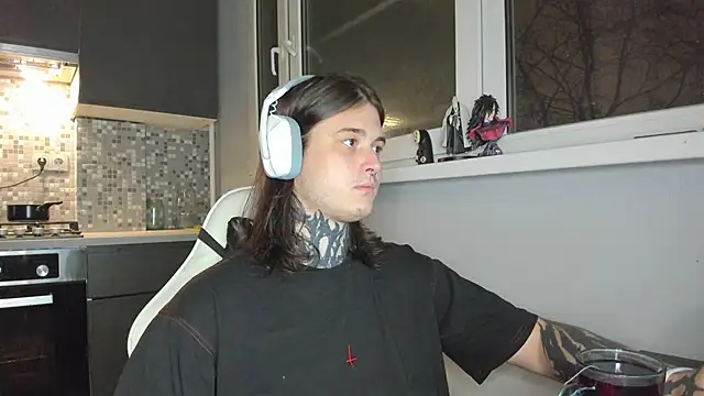  torfin  online show from March 2025 07:26:02 PM