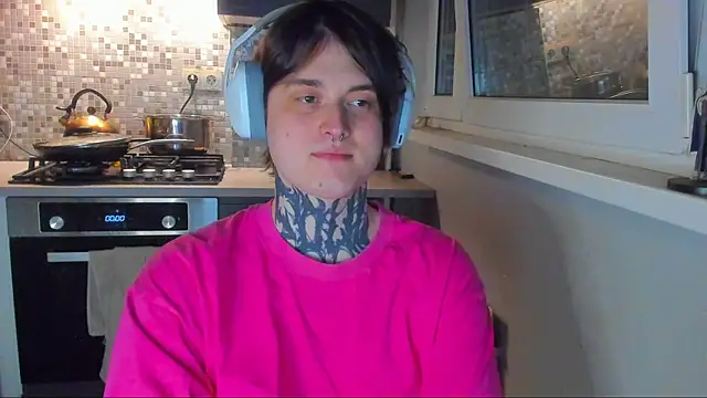  torfin  online show from April 2026 09:55:01 PM