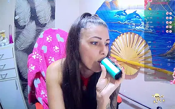 Catbaby32 online show from October 2025 09:14:01 PM