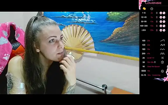 Catbaby32 online show from November 2025 10:25:02 PM