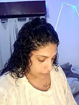 Shura xxxBig online show from November 2025 01:31:01 AM