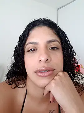 Shura xxxBig online show from March 2026 06:12:01 PM