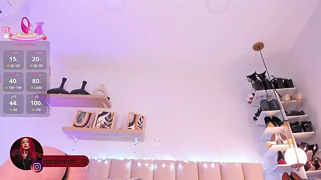 coralsmith11 online show from October 2025 04:20:02 PM