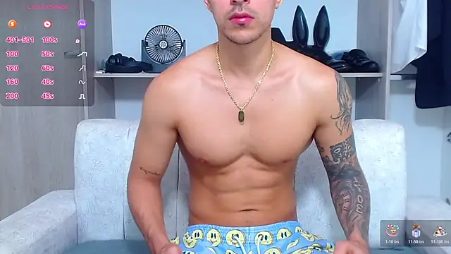 Tristan-bm online show from October 2025 01:32:02 PM