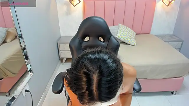 chelsyquinn online show from May 2026 12:50:02 AM