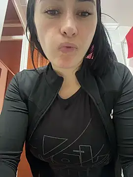 Snapshot of preetypeach chatting on February 2026 09:10:02 PM preetypeach online show from February 2026 09:10:02 PM