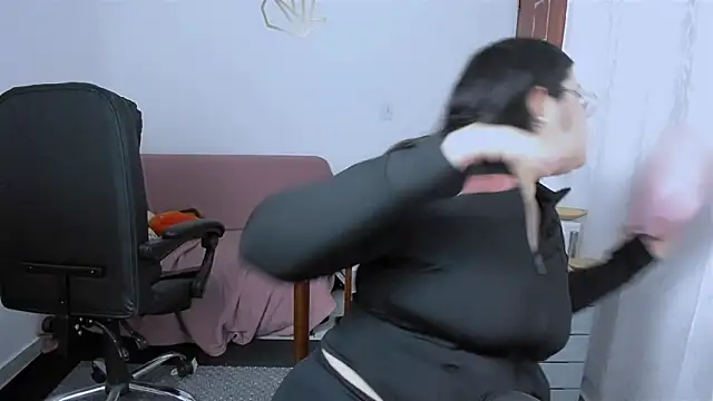 Snapshot of Aria_Fullbuster chatting on December 2025 08:50:01 PM Aria Fullbuster online show from December 2025 08:50:01 PM