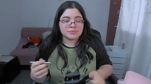 Snapshot of Aria_Fullbuster chatting on November 2025 09:18:02 PM Aria Fullbuster online show from November 2025 09:18:02 PM