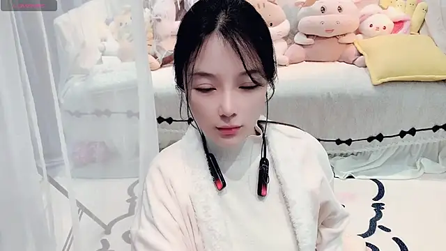 AKiKi711 online show from March 2026 03:02:01 PM