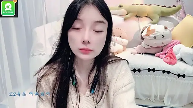 AKiKi711 online show from October 2025 04:49:02 AM