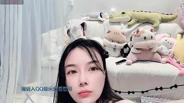 AKiKi711 online show from February 2026 04:35:01 AM