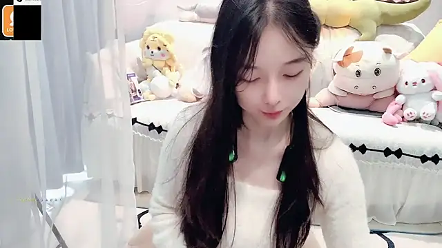 AKiKi711 online show from October 2025 05:06:02 AM