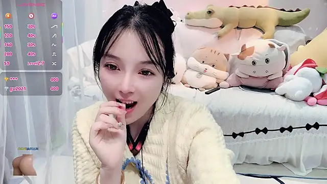 AKiKi711 online show from December 2025 04:41:01 PM