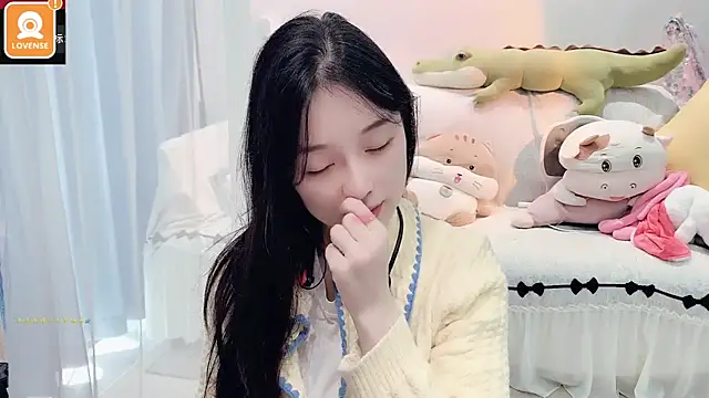 AKiKi711 online show from October 2025 04:14:01 AM