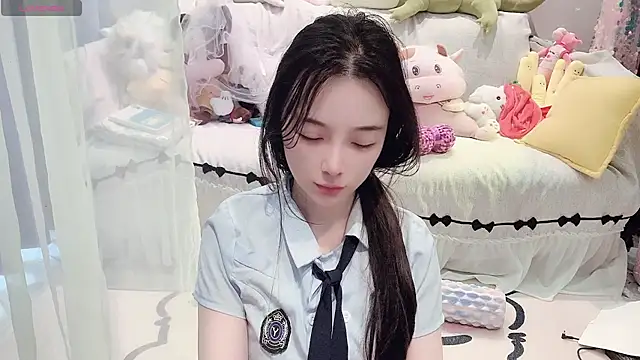 AKiKi711 online show from May 2026 04:54:02 AM