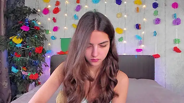 Milana Crystal  online show from March 2026 08:15:01 AM