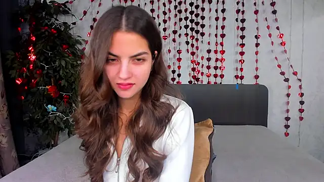 Milana Crystal  online show from February 2026 08:16:02 AM