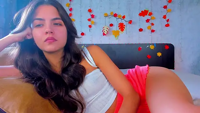 Milana Crystal  online show from October 2025 08:13:02 AM